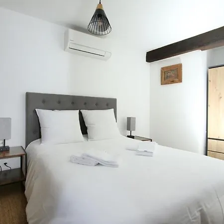 Charming Historic Gem With Modern Flair In * Leynhac